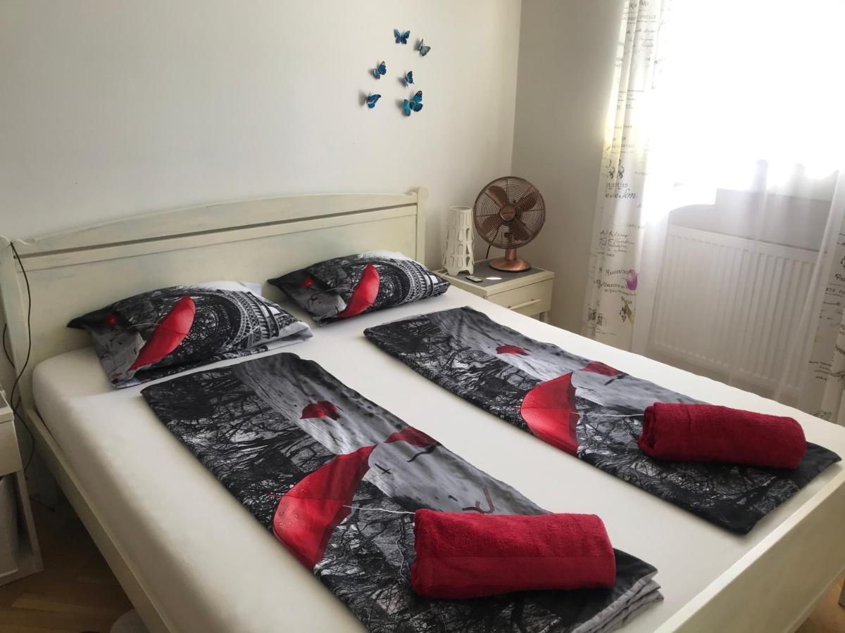 Fantastic Apartment In The City Center Прага Екстер'єр фото