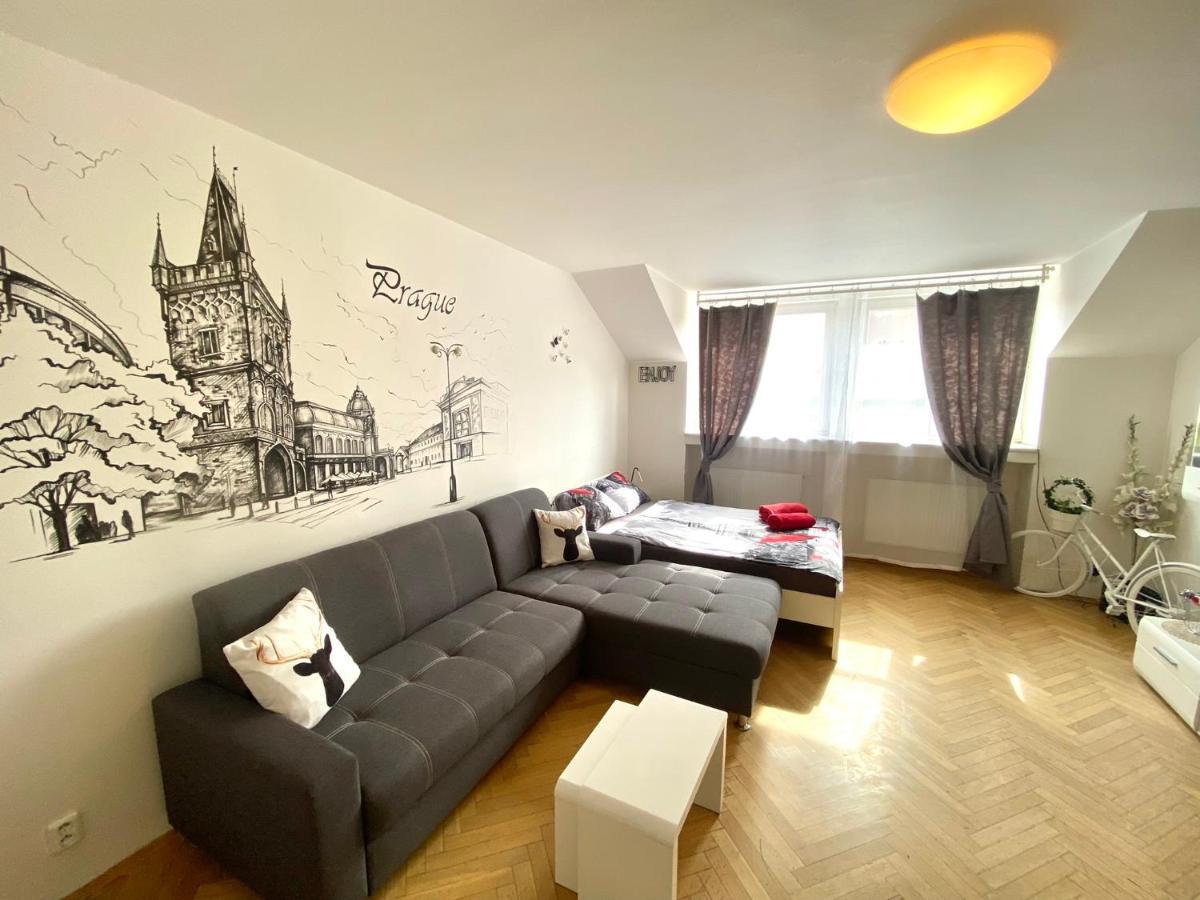 Fantastic Apartment In The City Center Прага Екстер'єр фото