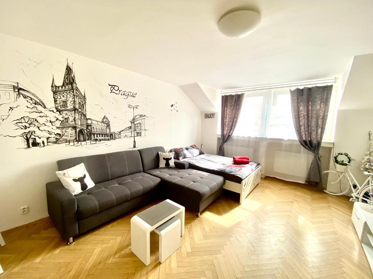 Fantastic Apartment In The City Center Прага Екстер'єр фото