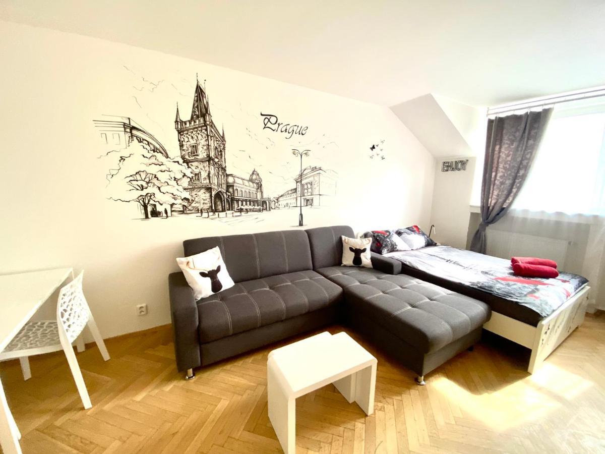 Fantastic Apartment In The City Center Прага Екстер'єр фото