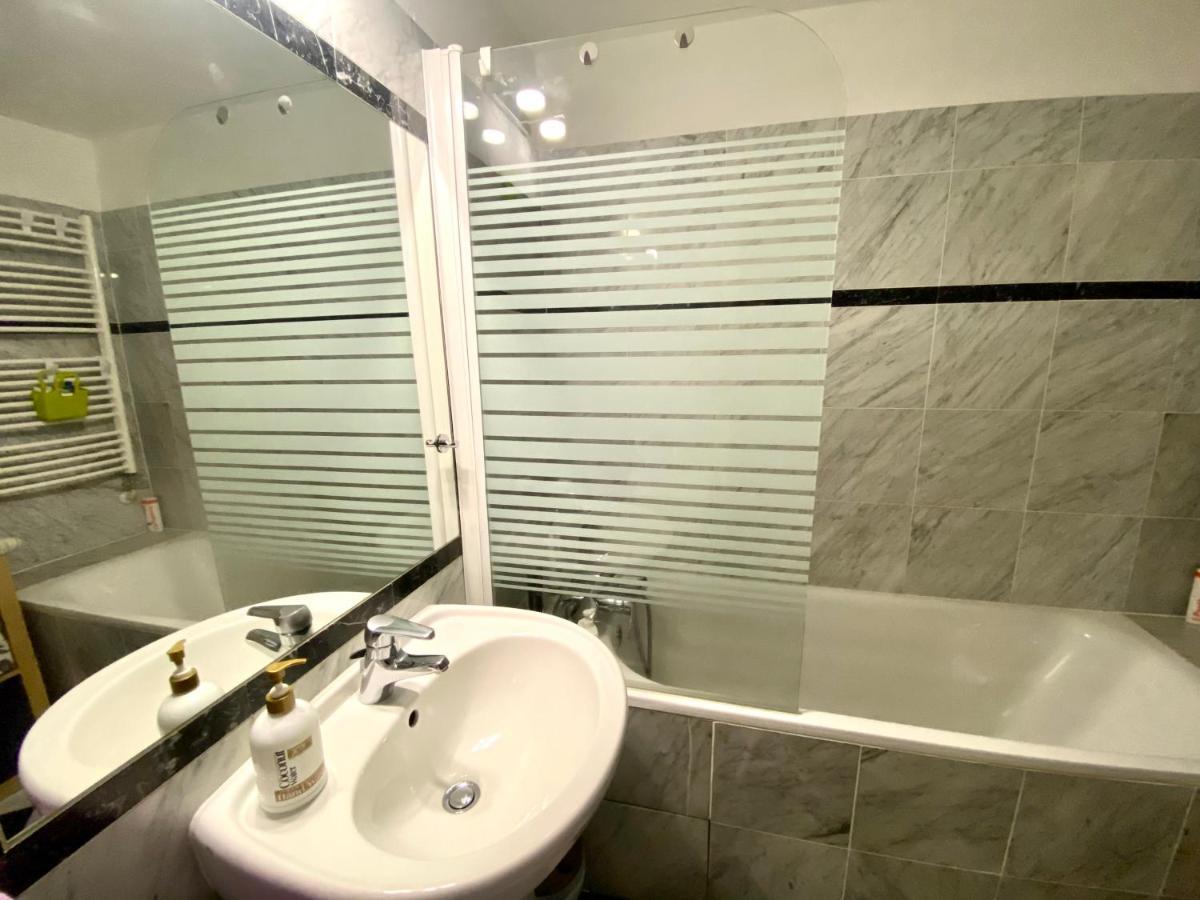 Fantastic Apartment In The City Center Прага Екстер'єр фото