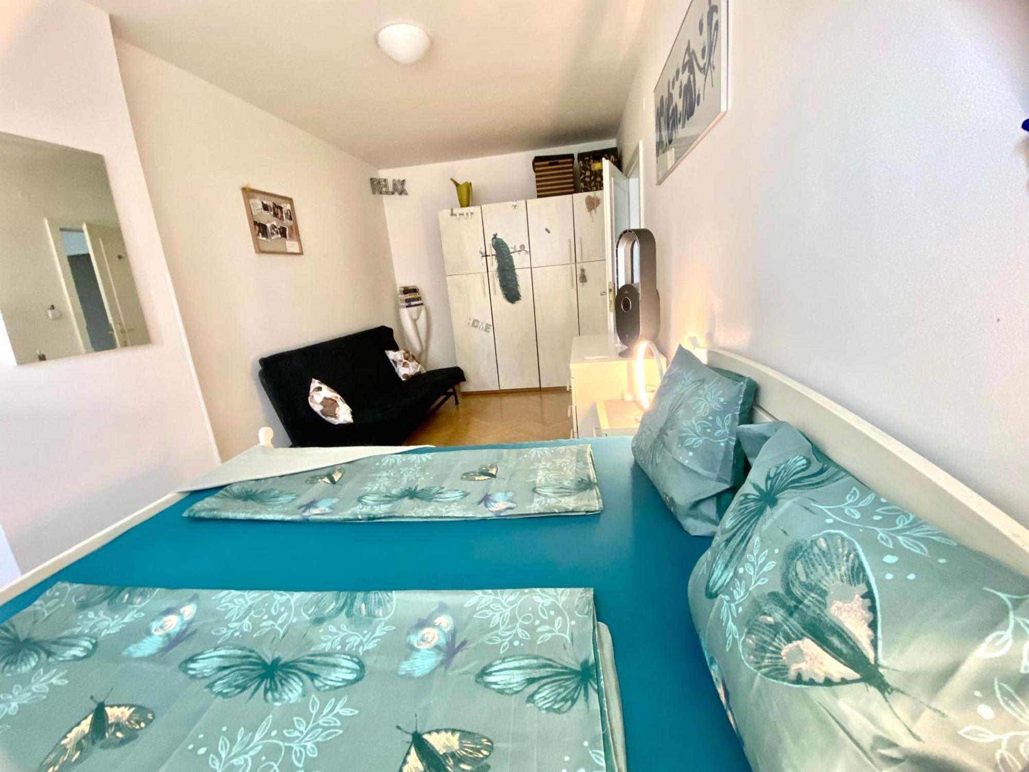 Fantastic Apartment In The City Center Прага Екстер'єр фото
